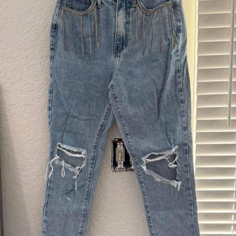 Rhinestone Distressed Jeans